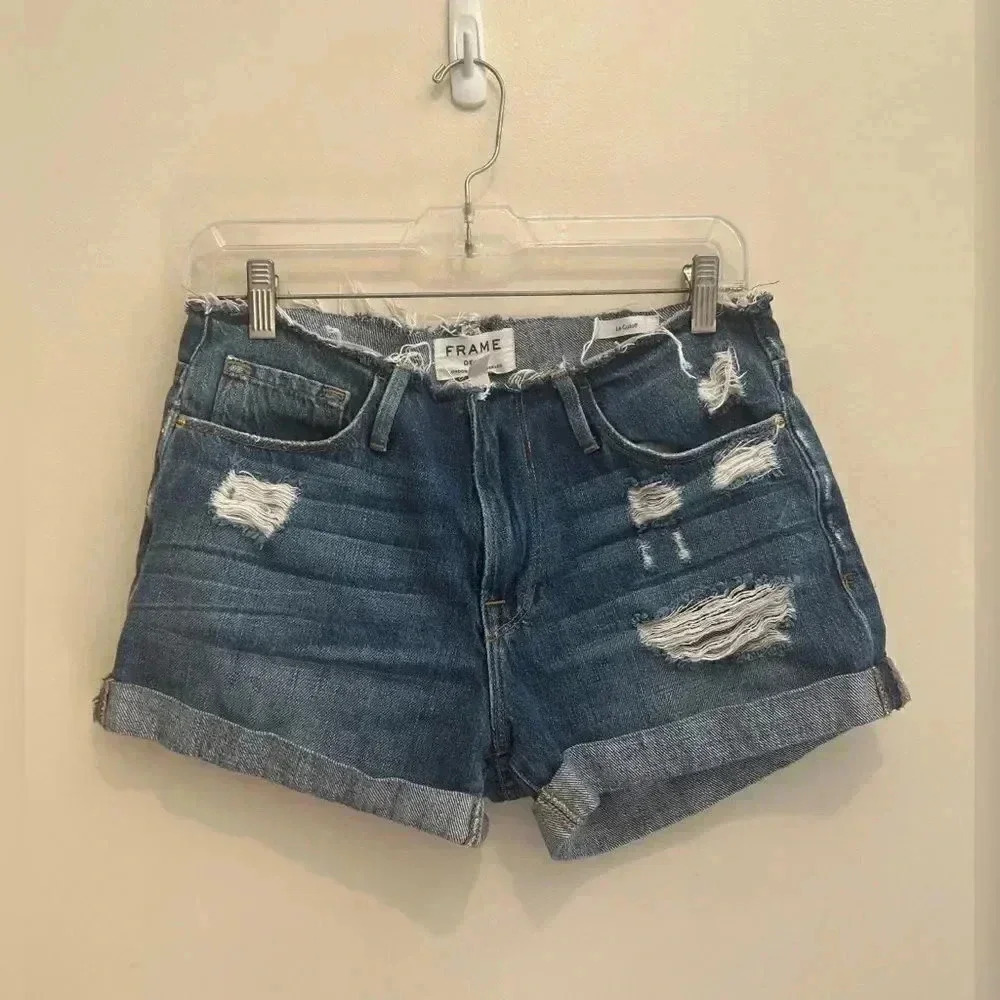 Frame Le Cutoff Denim Shorts
